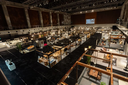 飛騨・高山新作家具展示【コンベンションホール】(2022年の様子)
